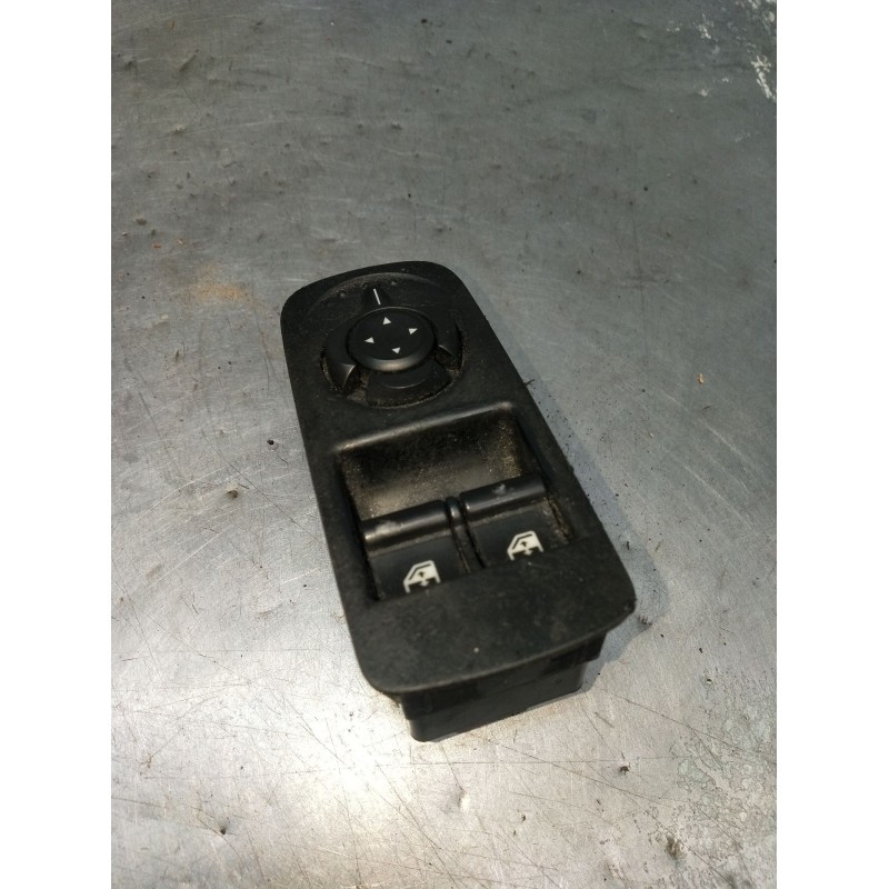 Recambio de mando elevalunas delantero izquierdo para alfa romeo mito (955_) 1.4 (955axb1b) referencia OEM IAM 01560851700 3P 20