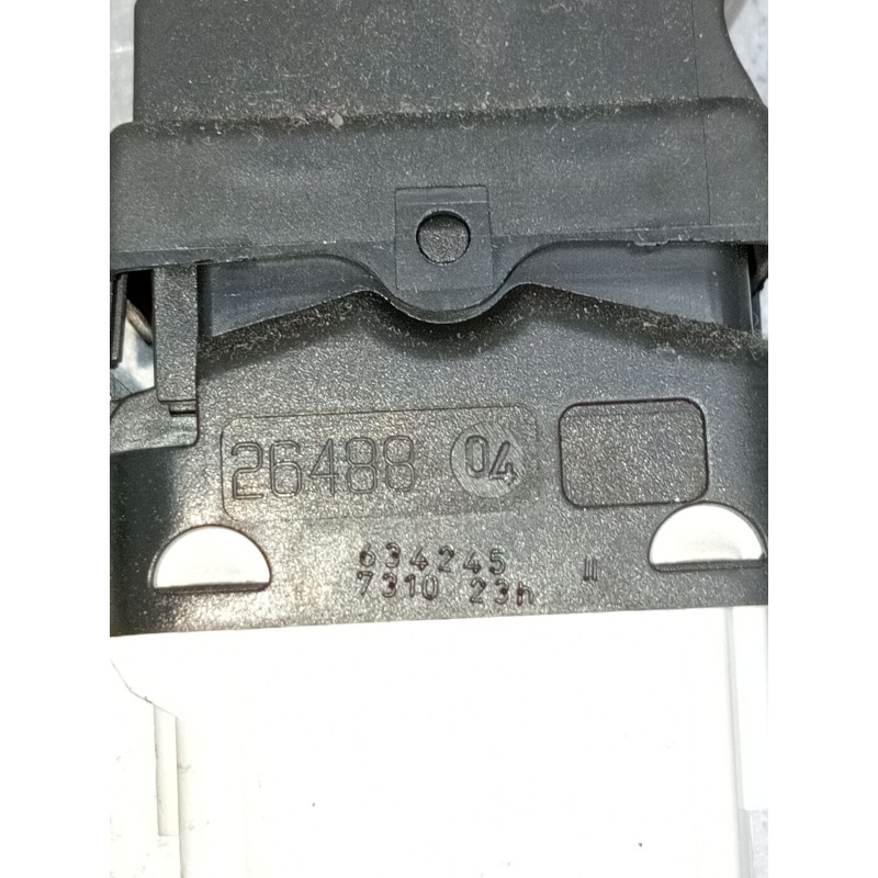 Recambio de mando elevalunas delantero derecho para renault clio ii (bb_, cb_) 1.5 dci (b/cb3m) referencia OEM IAM 26488 5P 2001
