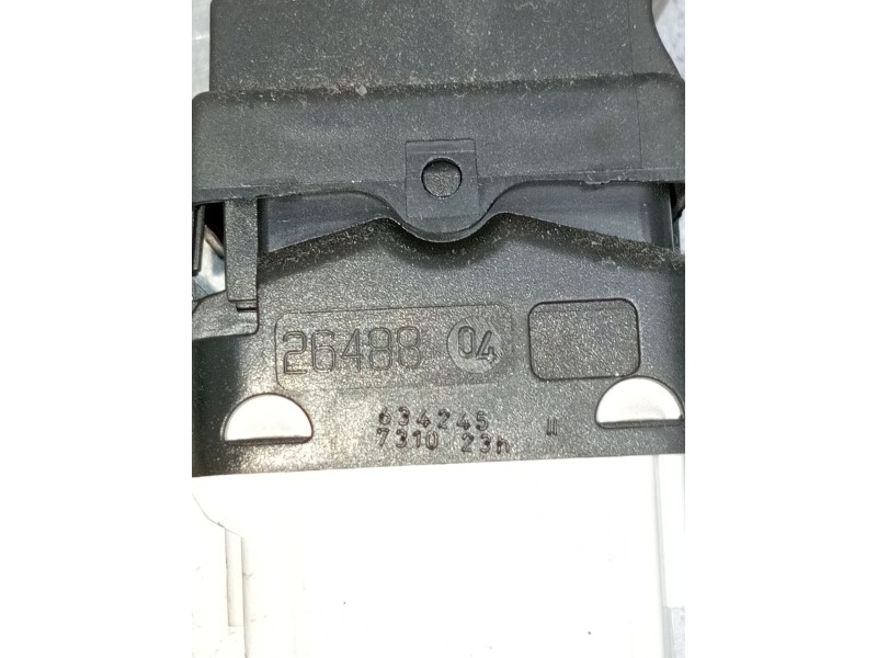 Recambio de mando elevalunas delantero derecho para renault clio ii (bb_, cb_) 1.5 dci (b/cb3m) referencia OEM IAM 26488 5P 2001