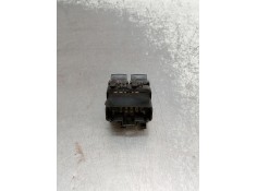 Recambio de mando elevalunas delantero izquierdo para renault clio ii (bb_, cb_) 1.5 dci (b/cb3m) referencia OEM IAM  5P 2001 2