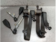 Recambio de juego cinturones delantero para renault clio ii (bb_, cb_) 1.5 dci (b/cb3m) referencia OEM IAM  5P 2001