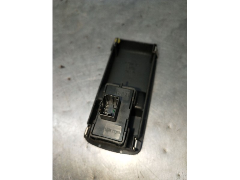 Recambio de mando elevalunas delantero derecho para alfa romeo mito (955_) 1.4 (955axb1b) referencia OEM IAM  3P 2008
