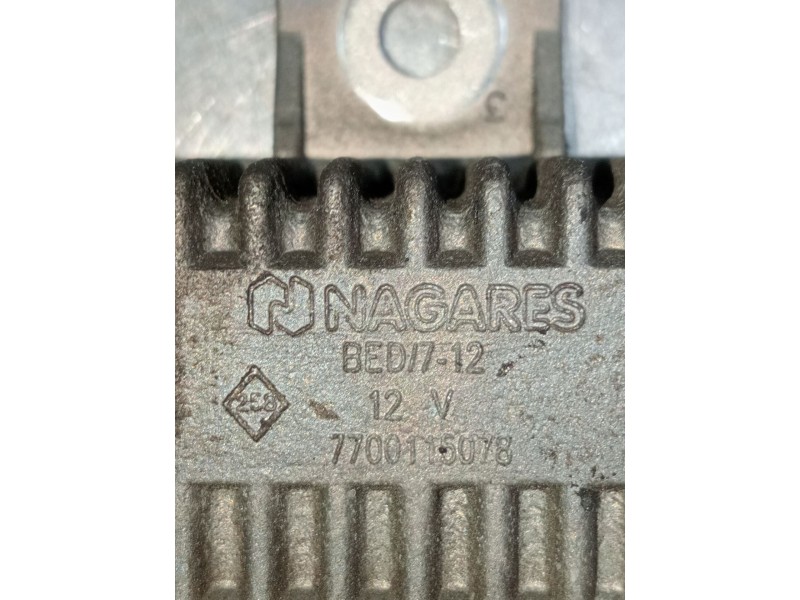 Recambio de caja precalentamiento para renault clio ii (bb_, cb_) 1.5 dci (b/cb3m) referencia OEM IAM 7700115078  2001