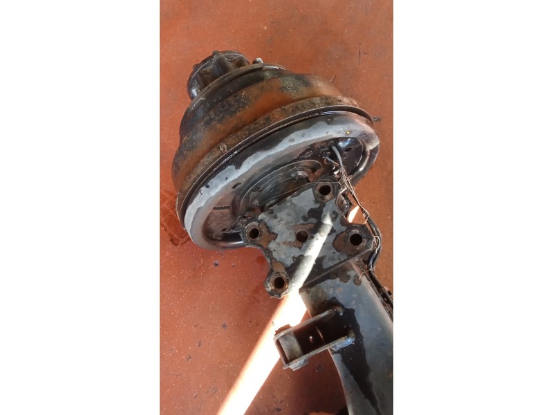 Recambio de puente trasero para isuzu nkr77 nkr 85e2 referencia OEM IAM TAMBOR RUEDAS GEMELAS 