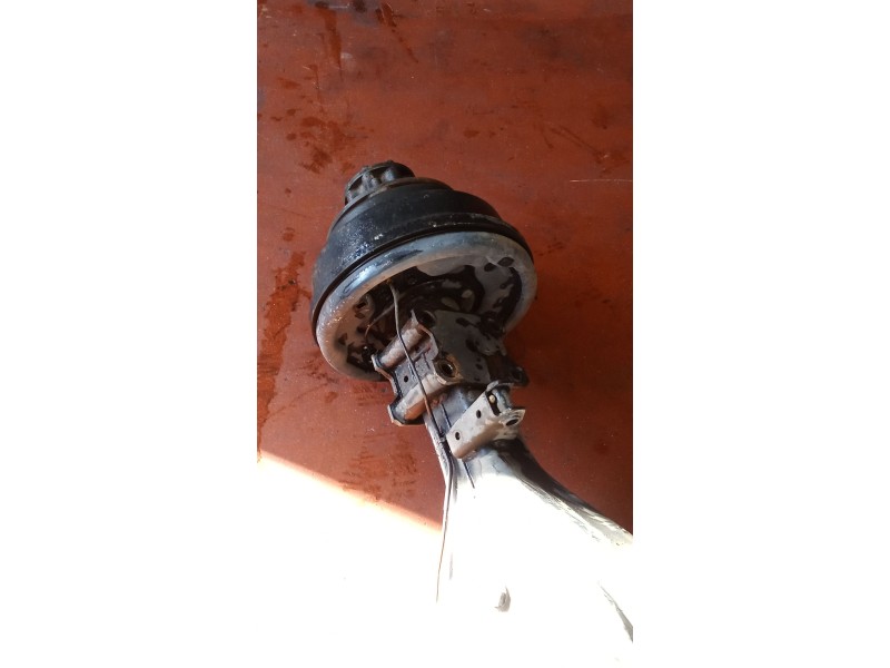 Recambio de puente trasero para isuzu nkr77 nkr 85e2 referencia OEM IAM TAMBOR RUEDAS GEMELAS 