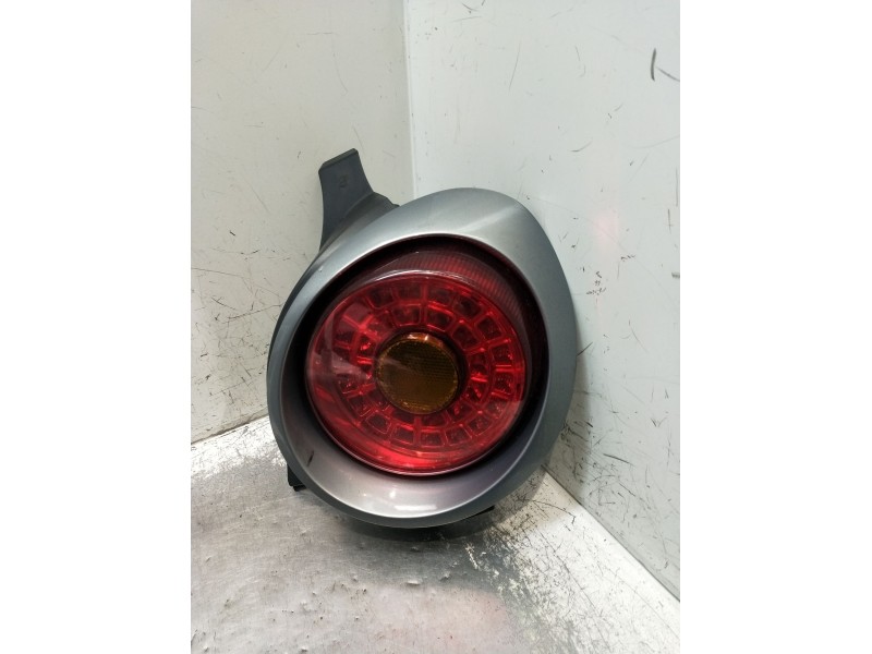 Recambio de piloto trasero derecho para alfa romeo mito (955_) 1.4 (955axb1b) referencia OEM IAM 156087087329  2008