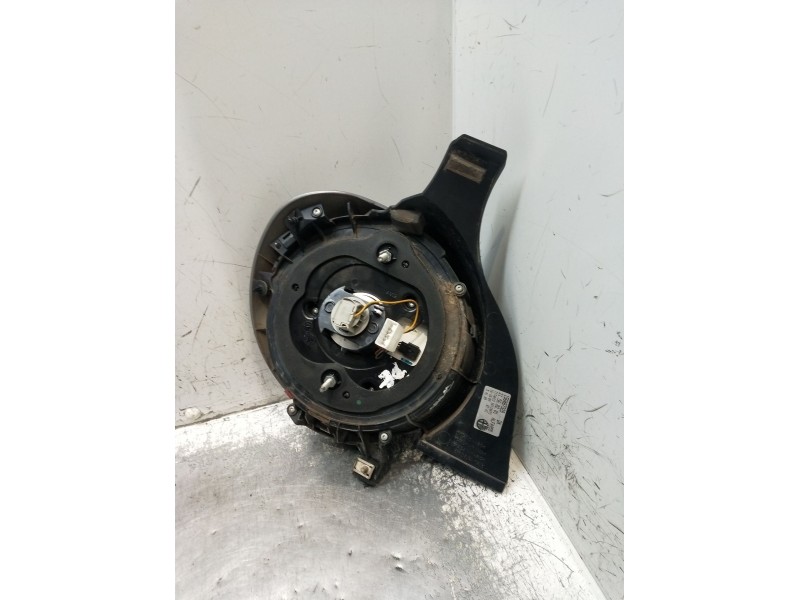 Recambio de piloto trasero derecho para alfa romeo mito (955_) 1.4 (955axb1b) referencia OEM IAM 156087087329  2008