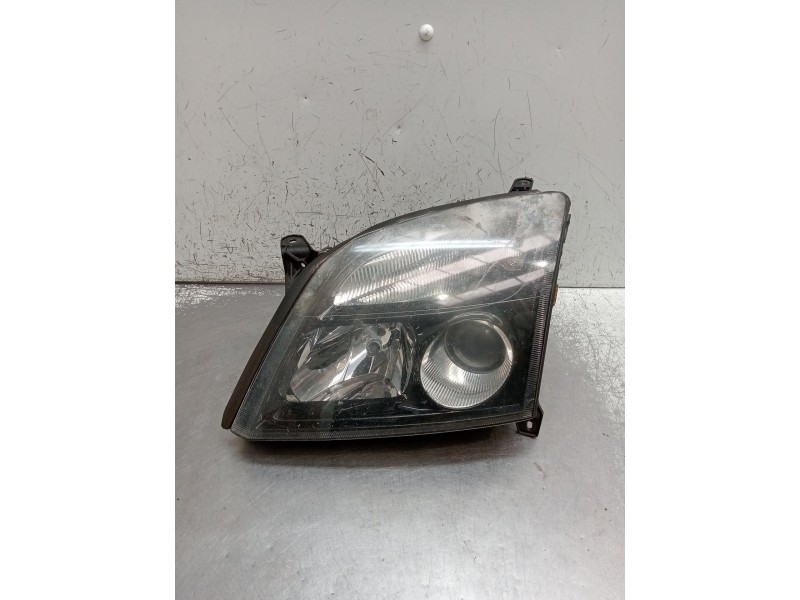 Recambio de faro izquierdo para opel vectra c gts (z02) 2.2 dti 16v (f68) referencia OEM IAM 15588700  