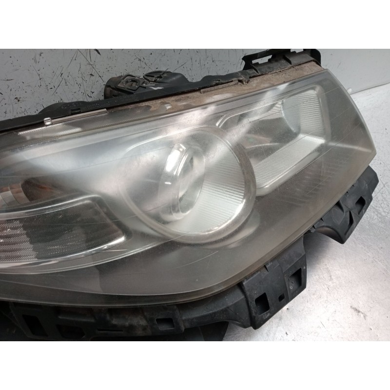 Recambio de faro derecho para renault megane ii station wagon (km0/1_) 1.9 dci referencia OEM IAM 8200412748A XENON 89312780 200
