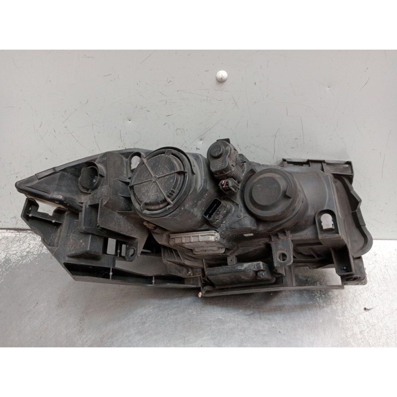 Recambio de faro izquierdo para renault megane ii station wagon (km0/1_) 1.9 dci referencia OEM IAM 8200412746A XENON 89312770 2