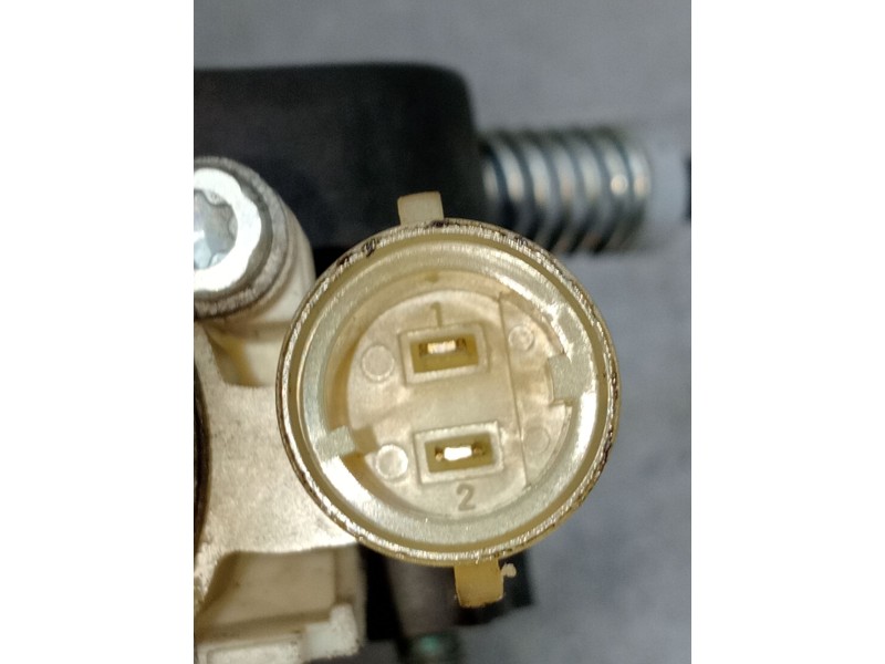 Recambio de elevalunas delantero izquierdo para renault clio ii (bb_, cb_) 1.5 dci (b/cb3m) referencia OEM IAM 0130822020 5P 200
