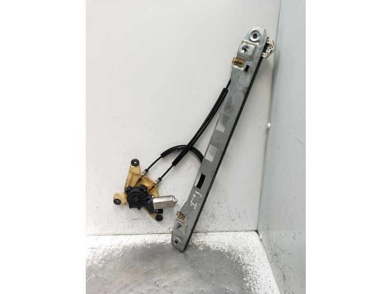 Recambio de elevalunas delantero izquierdo para renault master iii furgoneta (fv) 2.3 dci 125 fwd (fv0c, fv0d, fv0g, fv0h, fv0j,