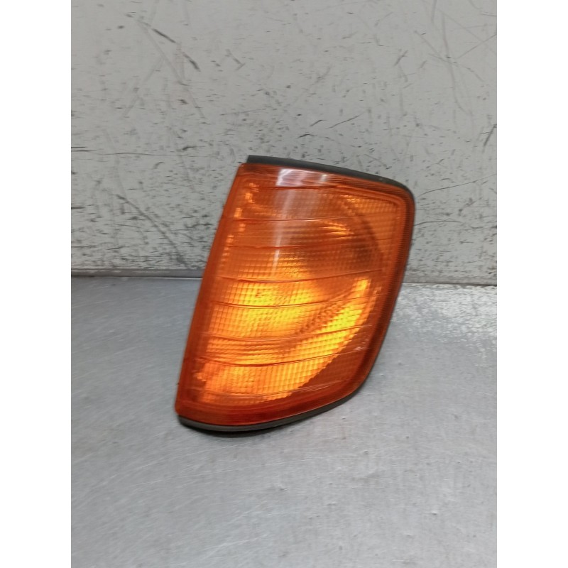 Recambio de piloto delantero izquierdo para mercedes-benz 124 sedán (w124) 300 d (124.130) referencia OEM IAM   1989
