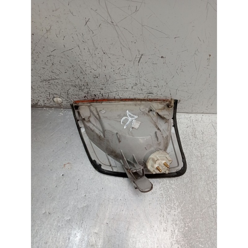 Recambio de piloto delantero derecho para mercedes-benz 124 sedán (w124) 300 d (124.130) referencia OEM IAM   1989
