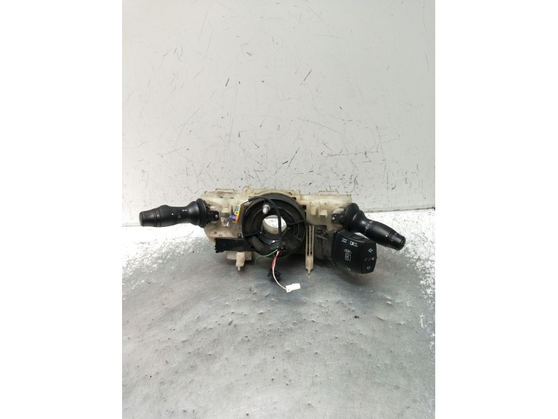 Recambio de mando luces para renault master iii furgoneta (fv) 2.3 dci 125 fwd (fv0c, fv0d, fv0g, fv0h, fv0j, fv0k) referencia O