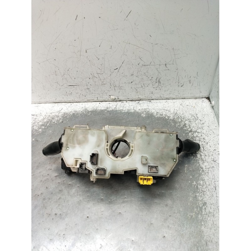 Recambio de mando luces para renault master iii furgoneta (fv) 2.3 dci 125 fwd (fv0c, fv0d, fv0g, fv0h, fv0j, fv0k) referencia O