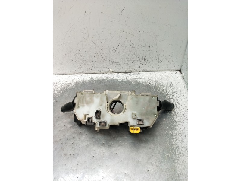 Recambio de mando luces para renault master iii furgoneta (fv) 2.3 dci 125 fwd (fv0c, fv0d, fv0g, fv0h, fv0j, fv0k) referencia O