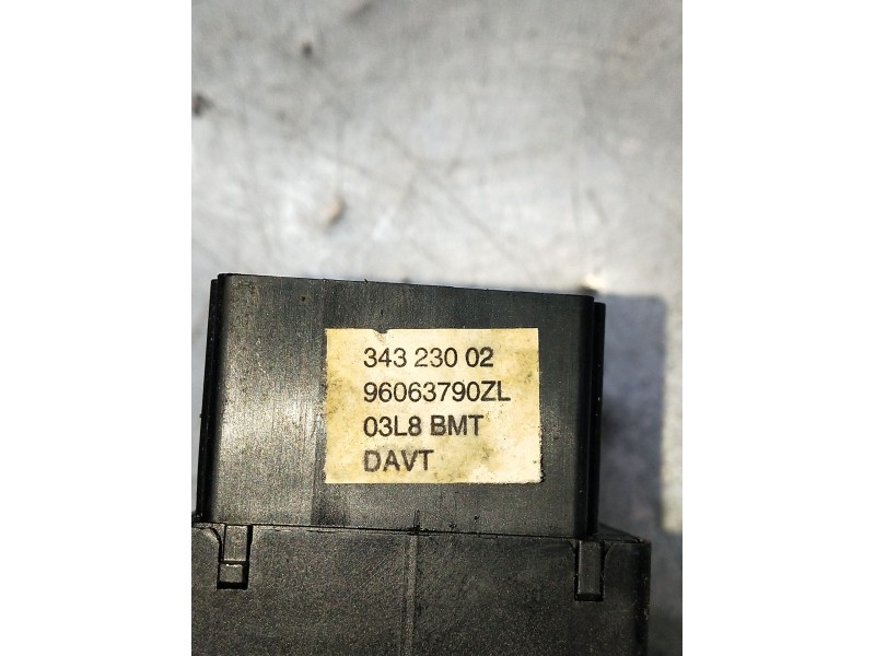 Recambio de mando luces para peugeot 406 (8b) 1.9 td referencia OEM IAM 96063790ZL 34323002 1995