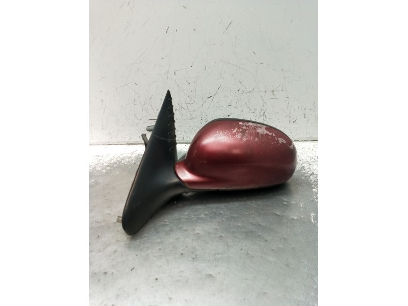 Recambio de retrovisor izquierdo para peugeot 406 (8b) 1.9 td referencia OEM IAM  ELÉCTRICO 1995