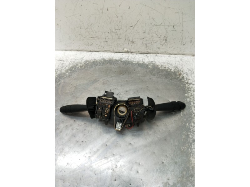 Recambio de mando luces para renault kangoo express (fc0/1_) d 65 1.9 (fc0e, fc02, fc0j, fc0n) referencia OEM IAM 8200299871 345