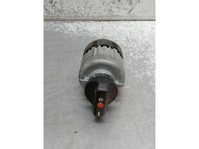 Recambio de mando luces para mercedes-benz 124 sedán (w124) 300 d (124.130) referencia OEM IAM   1989