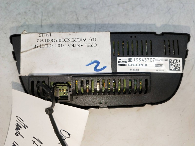 Recambio de mando calefaccion / aire acondicionado para opel astra j lim. 1.7 16v cdti referencia OEM IAM 13343707 28265987 