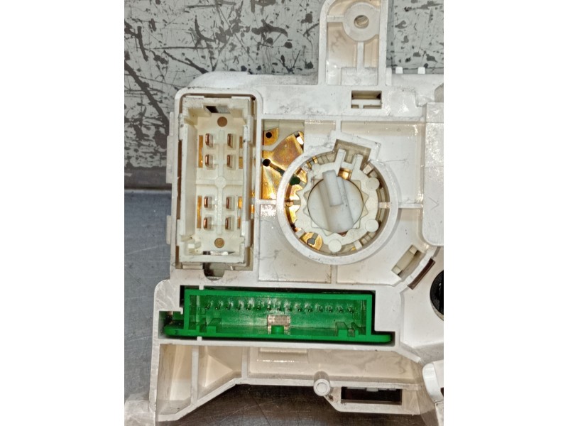 Recambio de mando calefaccion / aire acondicionado para renault clio ii (bb_, cb_) 1.5 dci (b/cb3m) referencia OEM IAM A82000200