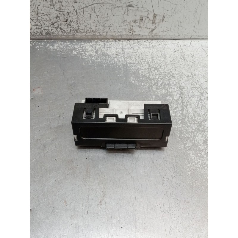 Recambio de pantalla multifuncion para renault clio ii (bb_, cb_) 1.5 dci (b/cb3m) referencia OEM IAM 8200380298 216771272 2001