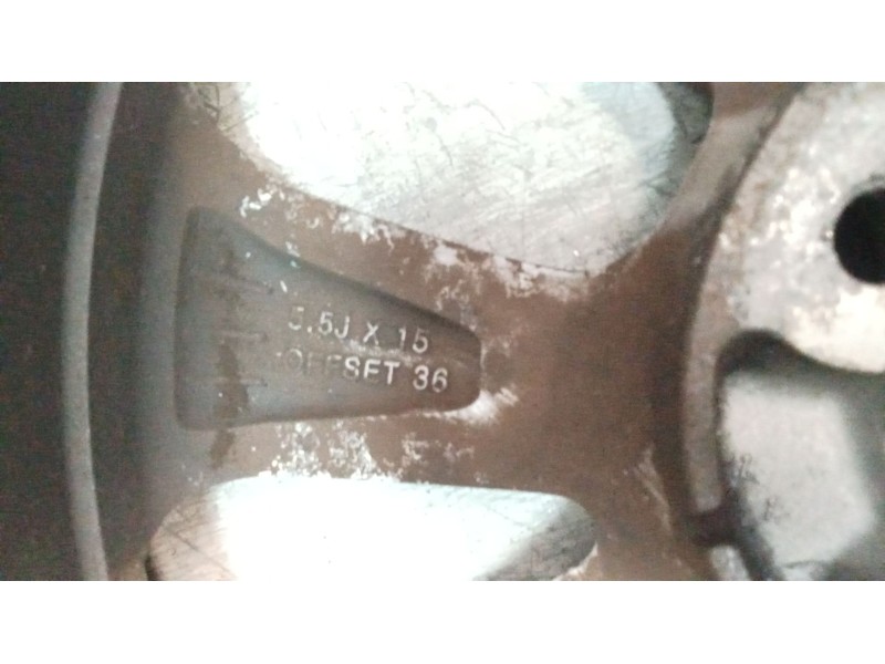 Recambio de juego llantas para kia rio referencia OEM IAM 5.5J15 529101W250 