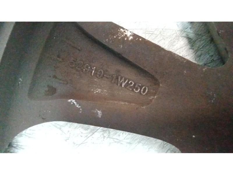 Recambio de juego llantas para kia rio referencia OEM IAM 5.5J15 529101W250 