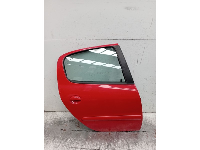 Recambio de puerta trasera derecha para peugeot 206 hatchback (2a/c) 1.4 hdi eco 70 referencia OEM IAM  5P 