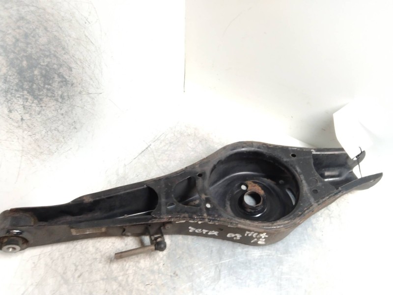 Recambio de brazo suspension inferior trasero izquierdo para skoda suberb (3t4) elegance referencia OEM IAM   