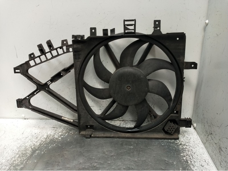 Recambio de electroventilador para opel combo furgoneta/monovolumen 1.7 di 16v referencia OEM IAM 73998  2001