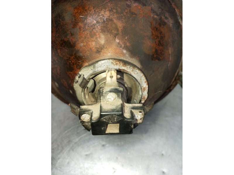 Recambio de faro izquierdo para seat 600 0.8 referencia OEM IAM   