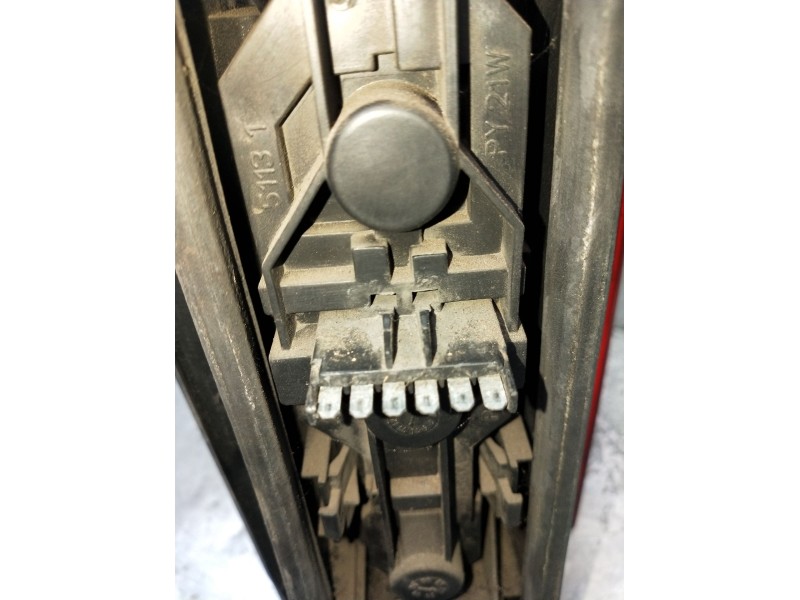 Recambio de piloto trasero izquierdo para opel combo furgoneta/monovolumen 1.7 di 16v referencia OEM IAM   2001