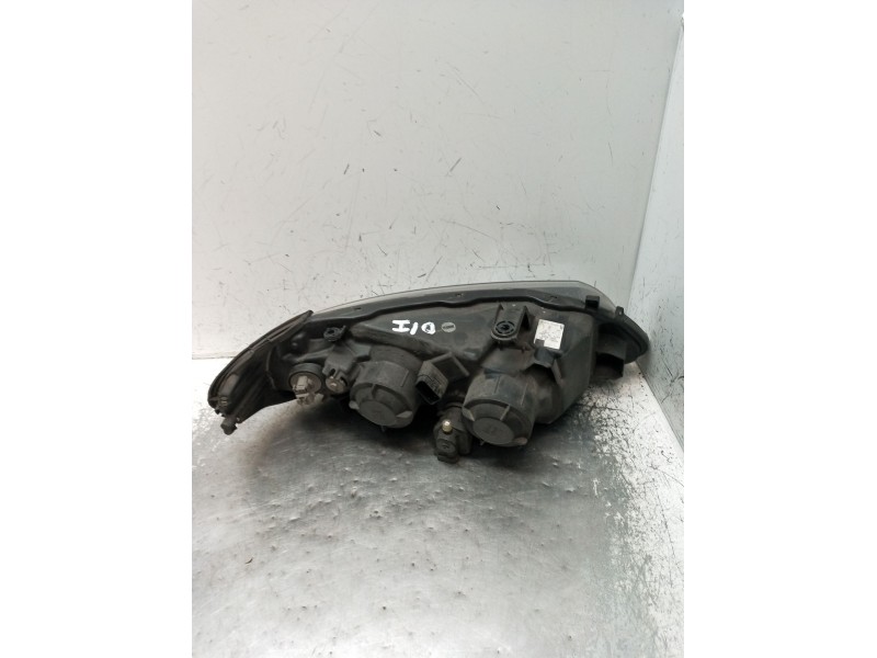 Recambio de faro izquierdo para nissan almera ii hatchback (n16) 2.2 dci referencia OEM IAM H235GLLE 26060BN67A 2002