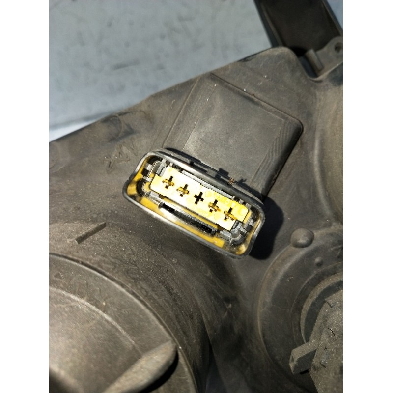 Recambio de faro izquierdo para nissan almera ii hatchback (n16) 2.2 dci referencia OEM IAM H235GLLE 26060BN67A 2002
