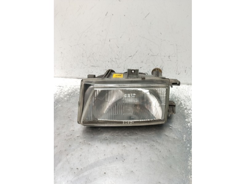 Recambio de faro izquierdo para seat ibiza ii (6k1) 1.8 i referencia OEM IAM 6K1941009AH 0301046105 1993