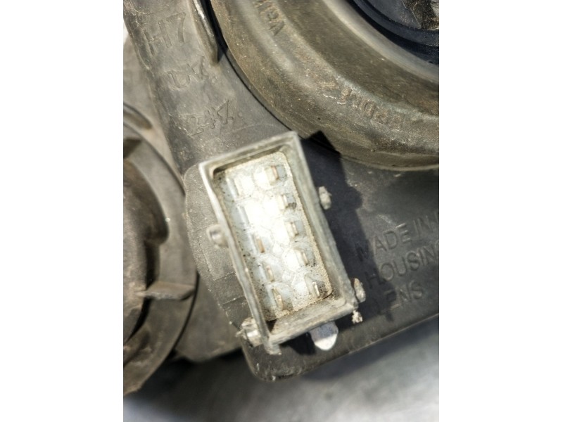 Recambio de faro derecho para opel combo furgoneta/monovolumen 1.7 di 16v referencia OEM IAM 09114330 VER FOTOS 2001
