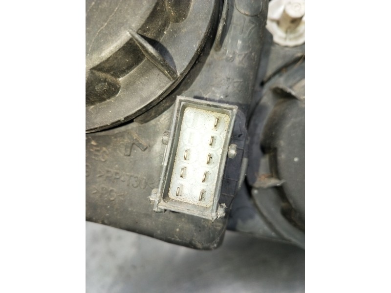 Recambio de faro izquierdo para opel combo furgoneta/monovolumen 1.7 di 16v referencia OEM IAM 9196231  2001