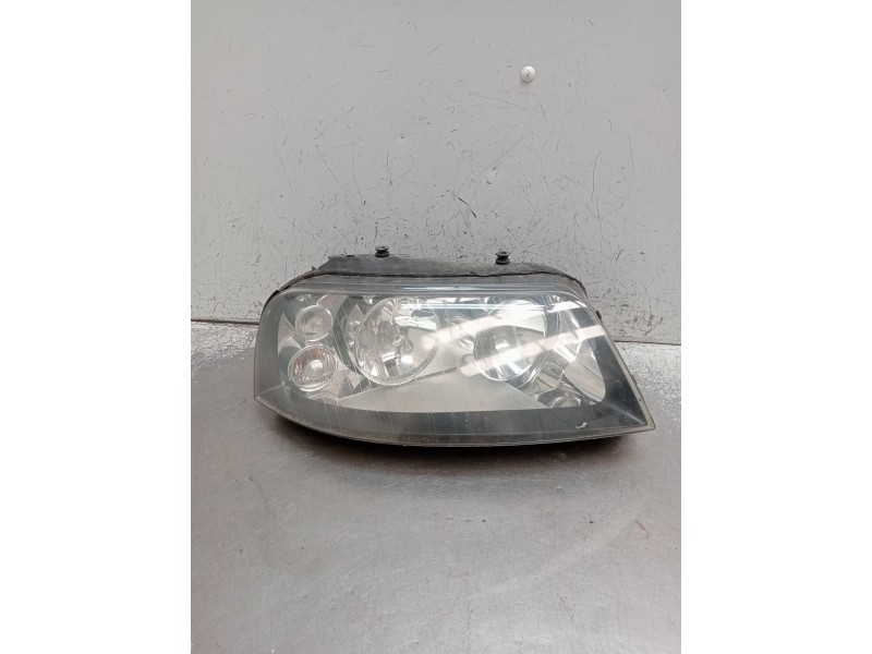 Recambio de faro derecho para seat alhambra (7v8, 7v9) 1.9 tdi referencia OEM IAM 0301182212 7M7941016M 2001
