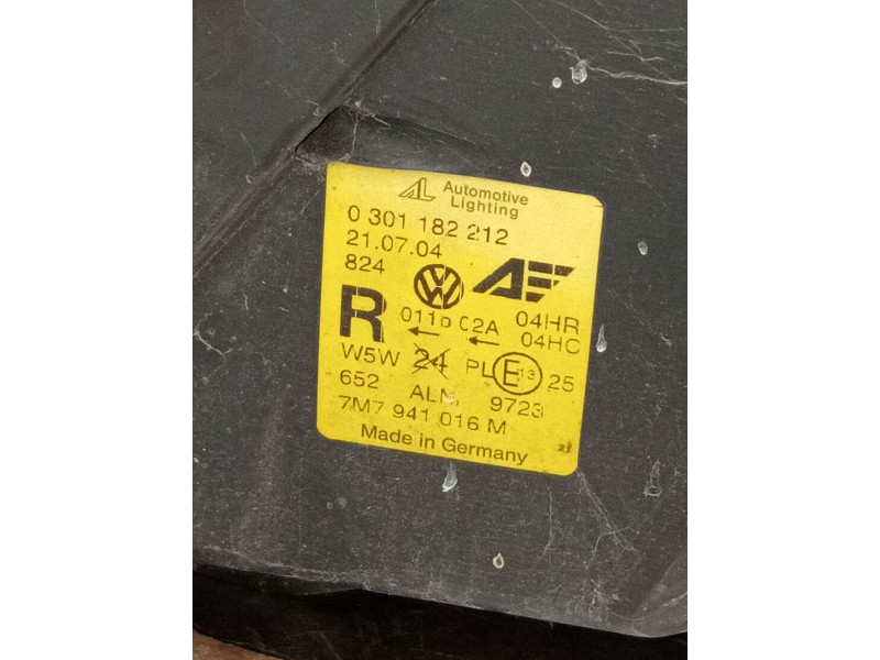 Recambio de faro derecho para seat alhambra (7v8, 7v9) 1.9 tdi referencia OEM IAM 0301182212 7M7941016M 2001