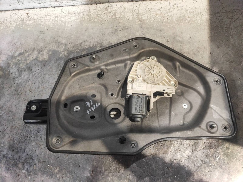 Recambio de elevalunas trasero izquierdo para skoda suberb (3t4) exclusive referencia OEM IAM 8K0959811A 1101919814200 3T0839461