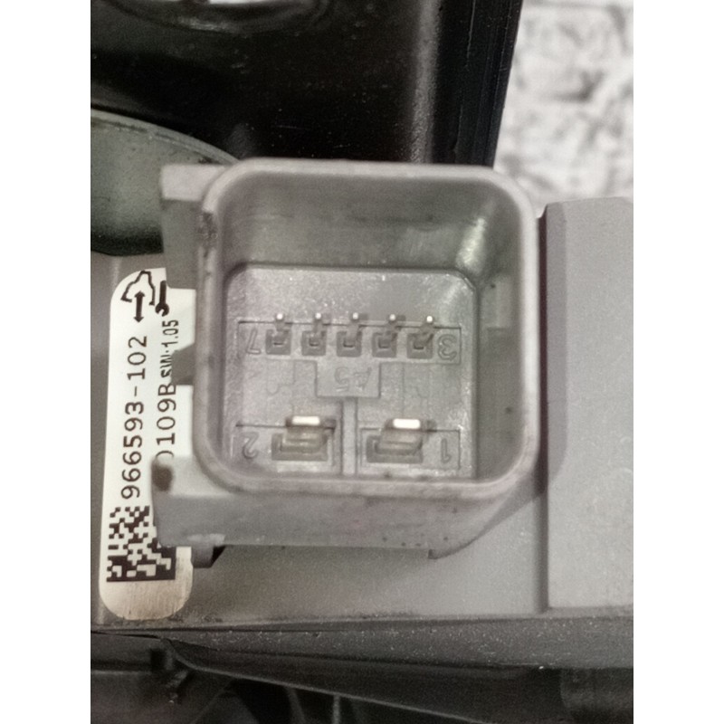 Recambio de elevalunas delantero derecho para opel insignia a sports tourer (g09) 2.0 cdti (35) referencia OEM IAM 13302457 5P 9