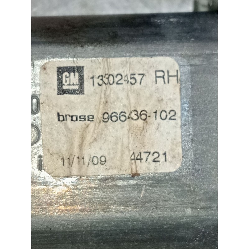 Recambio de elevalunas delantero derecho para opel insignia a sports tourer (g09) 2.0 cdti (35) referencia OEM IAM 13302457 5P 9