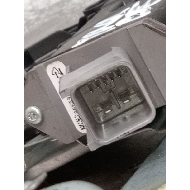 Recambio de elevalunas trasero derecho para opel insignia a sports tourer (g09) 2.0 cdti (35) referencia OEM IAM 13302442 5P 964