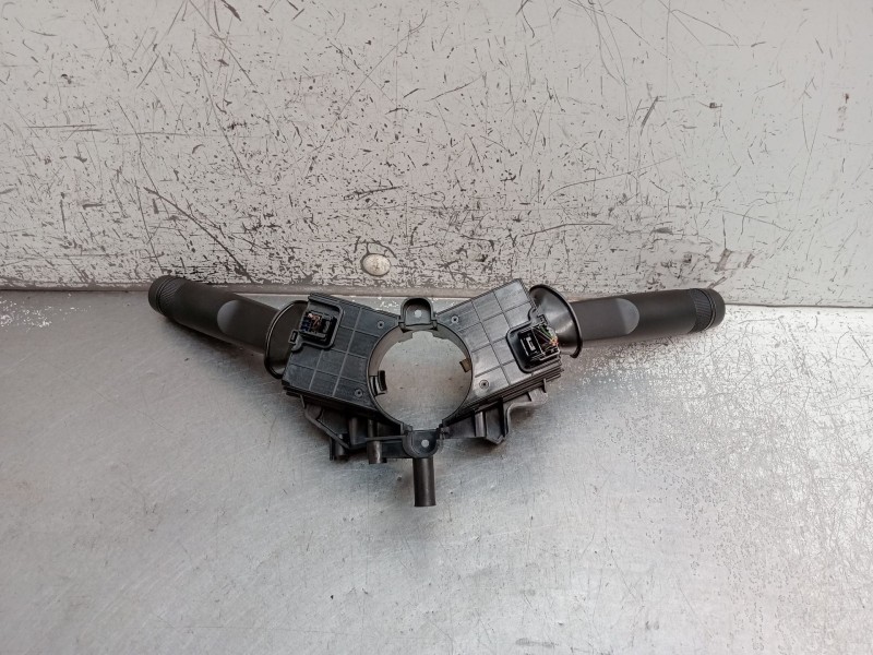 Recambio de mando luces para opel insignia a sports tourer (g09) 2.0 cdti (35) referencia OEM IAM 13303268 92990520241 930701101