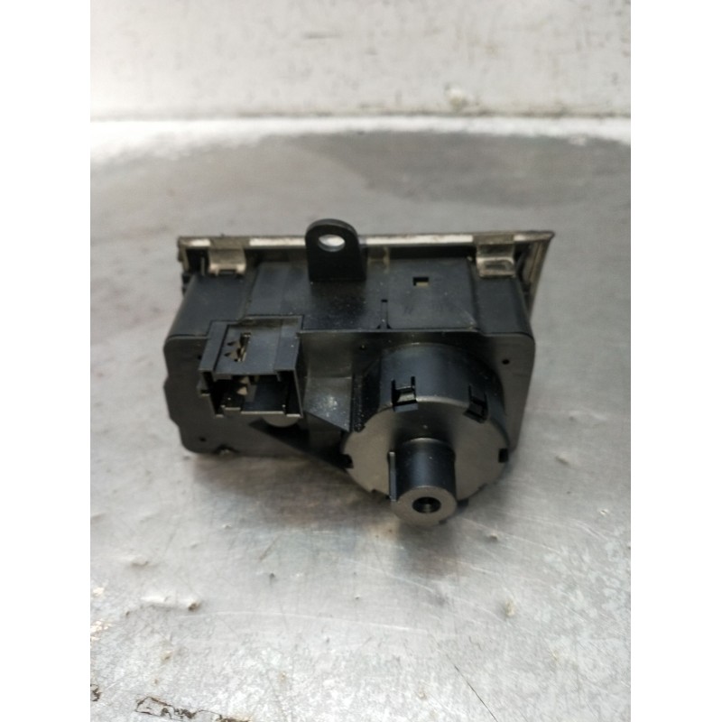 Recambio de mando luces para mercedes-benz clase e (w211) e 270 cdi (211.016) referencia OEM IAM 2115450104  2002