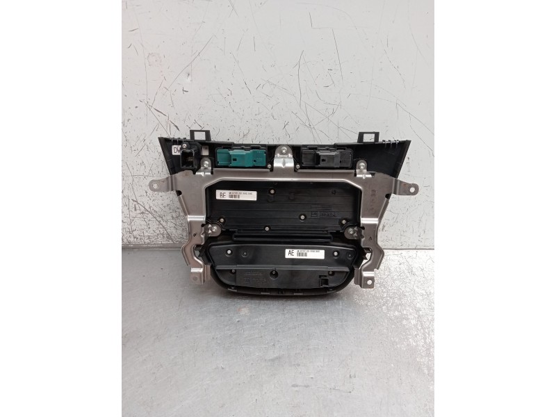 Recambio de mando calefaccion / aire acondicionado para opel insignia a sports tourer (g09) 2.0 cdti (35) referencia OEM IAM 132