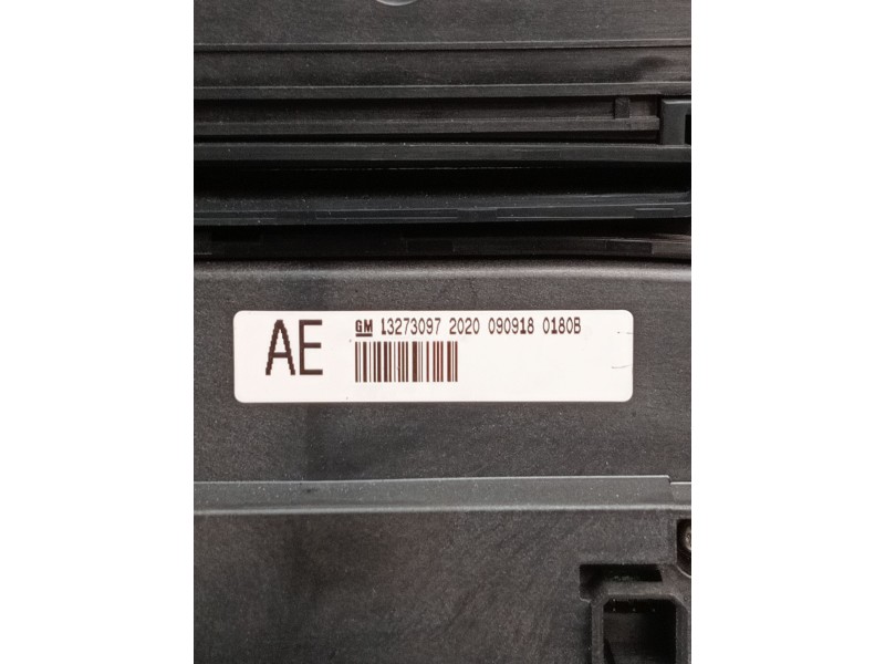 Recambio de mando calefaccion / aire acondicionado para opel insignia a sports tourer (g09) 2.0 cdti (35) referencia OEM IAM 132